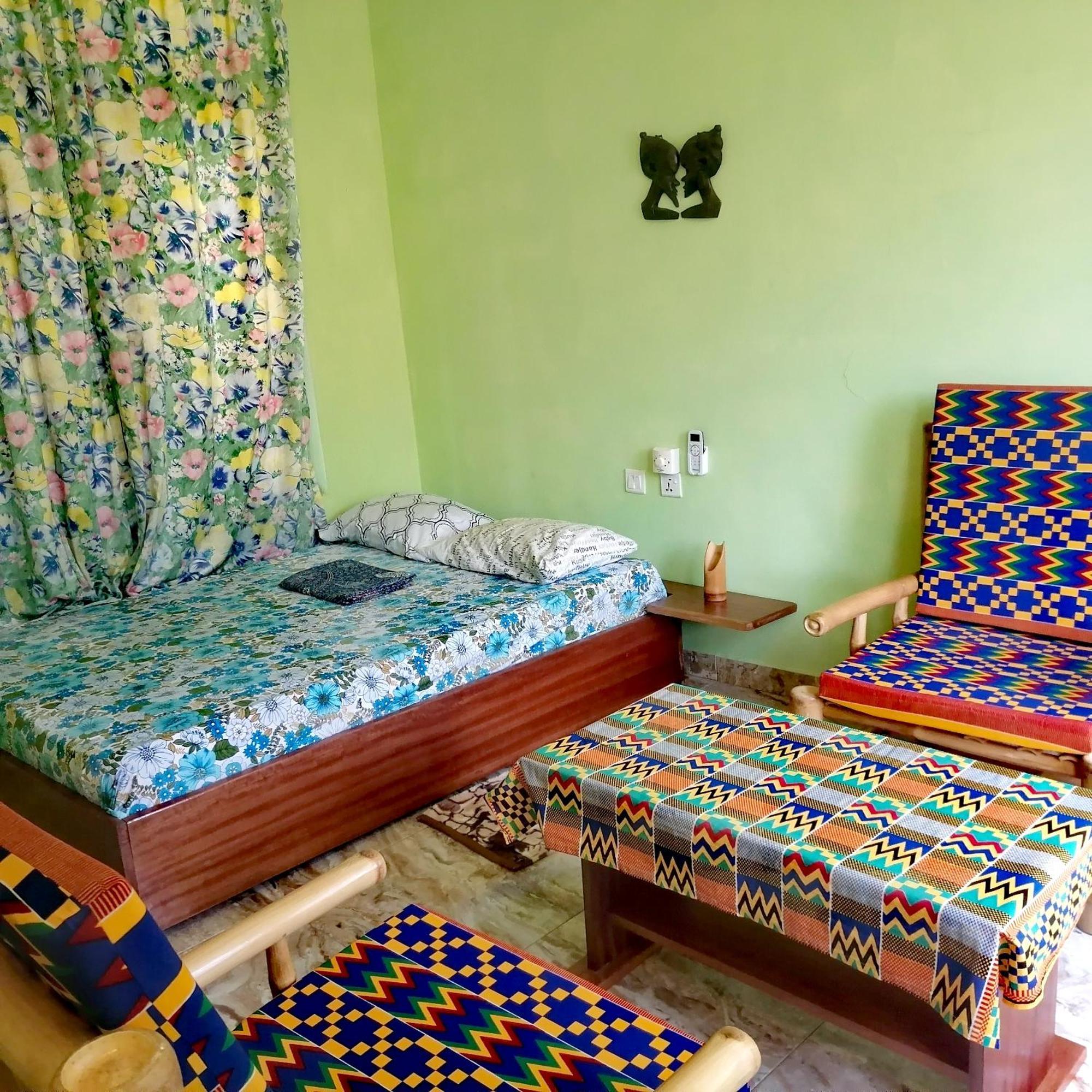 Scorpion Hill Lodge Busua Pokoj fotografie